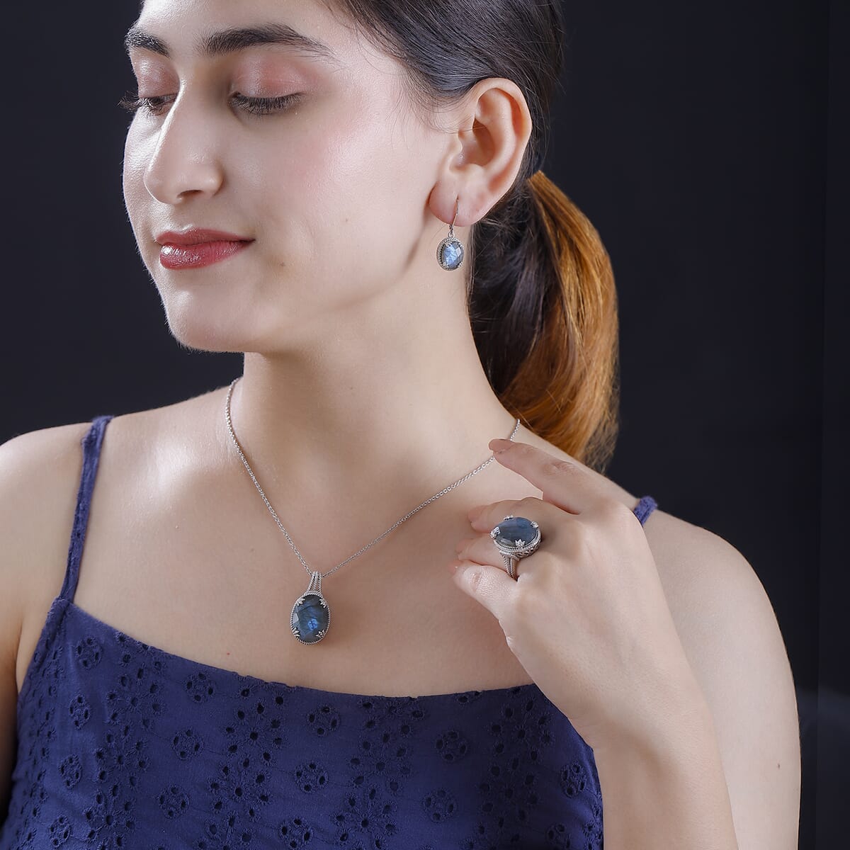 Karis Checkerboard Cut Malagasy Labradorite 35.30 ctw Earrings, Ring (Size 9.0), Pendant in Platinum Bond with Stainless Steel Necklace 20 Inches image number 3