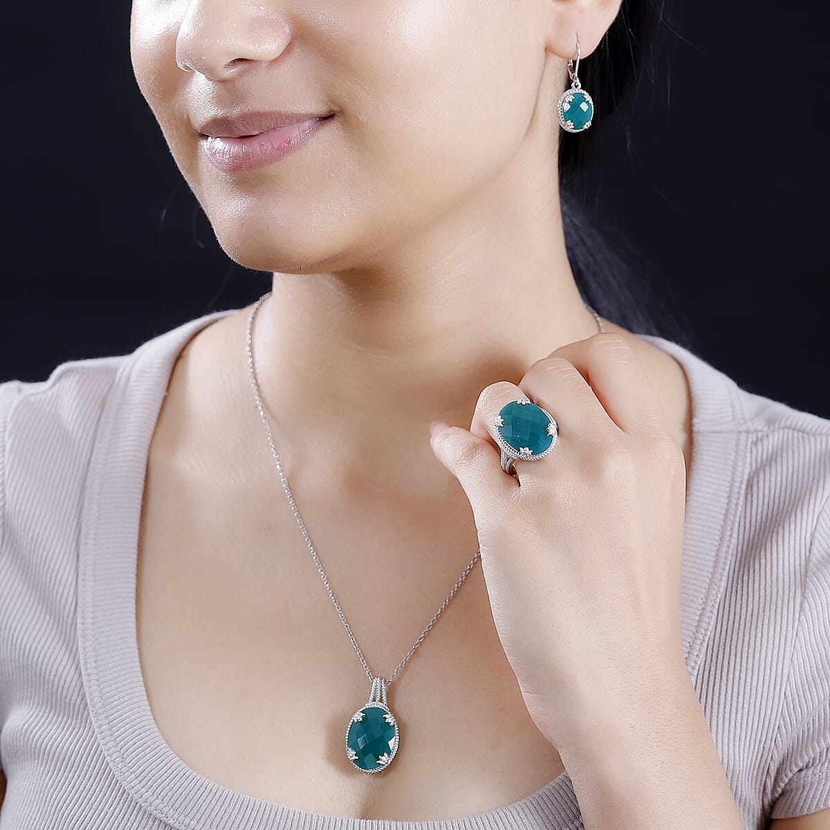 Karis Checkerboard Cut Green Onyx 33.40 ctw Earrings, Ring (Size 10.0), Pendant in Platinum Bond with Stainless Steel Necklace 20 Inches image number 2