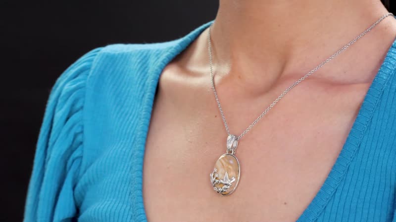 Karis Venus Jasper 27.10 ctw Bird Pendant in Platinum Bond with Stainless Steel Necklace 20 Inches