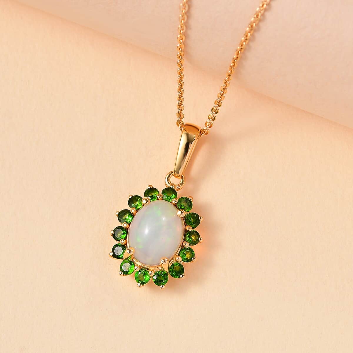 Premium Ethiopian Welo Opal, Chrome Diopside Sunburst Pendant Necklace (20 Inches) in 18K Vermeil YG Over Sterling Silver 1.70 ctw image number 1