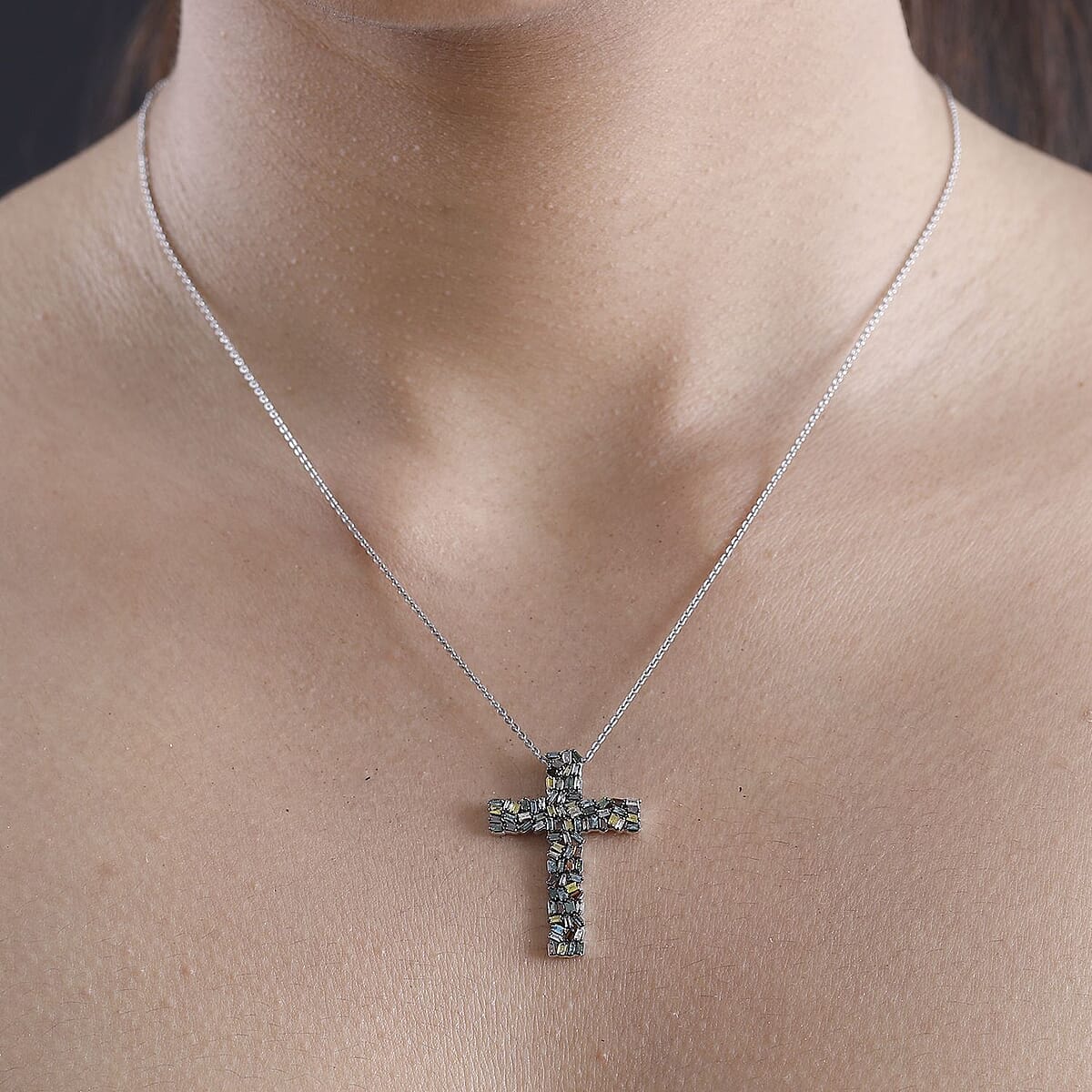 Multi Color Diamond 1.00 ctw Fire Crackle Cross Pendant Necklace in Rhodium Over Sterling Silver 20 Inches image number 2