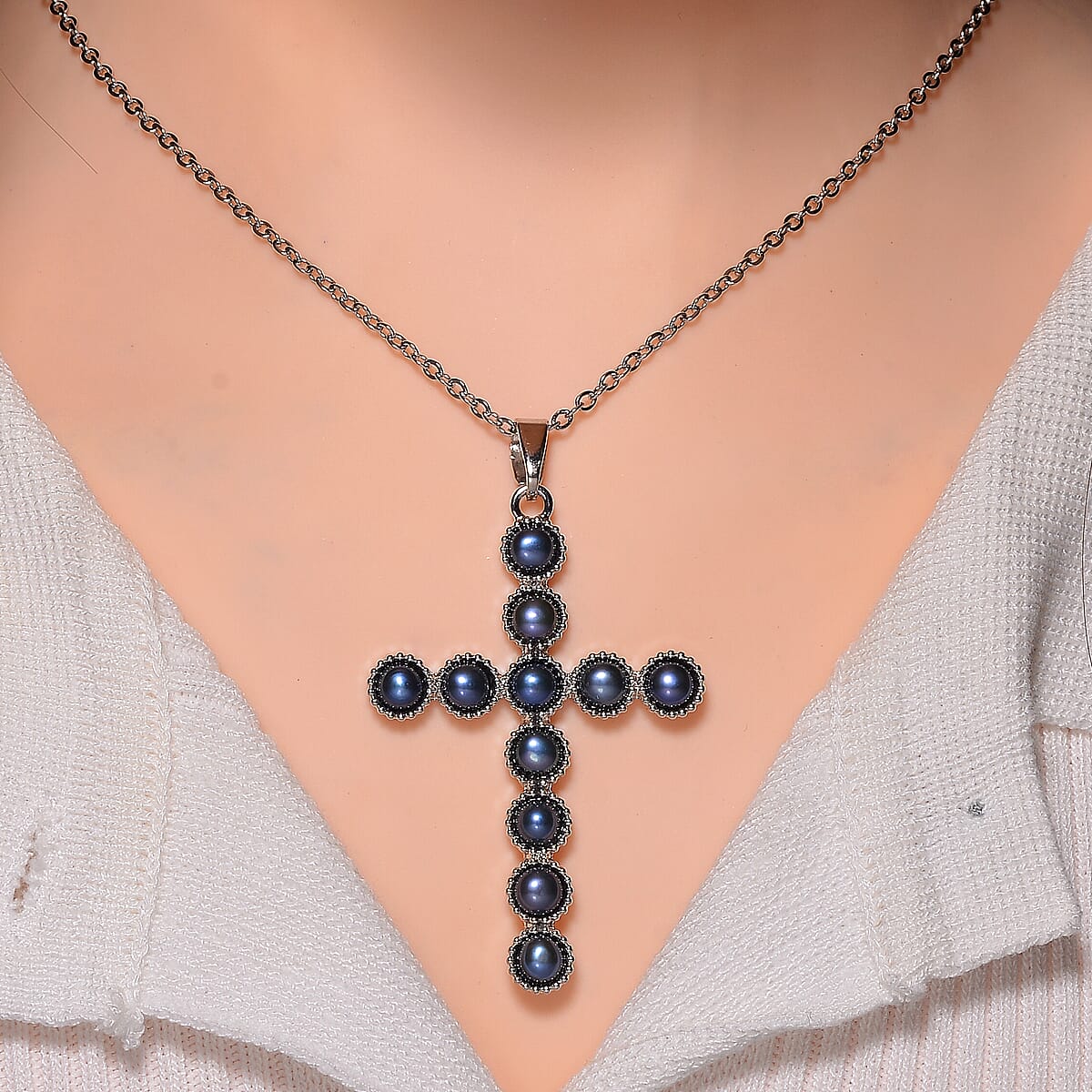 Peacock Freshwater Pearl Cross Pendant in Silvertone with Stainless Steel Necklace 20 Inches image number 1