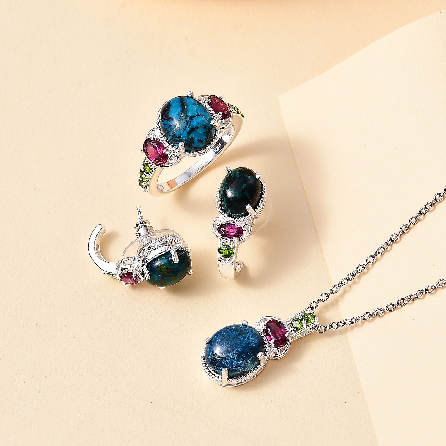 6 - Product card gallery slide 2 (10145697923355)