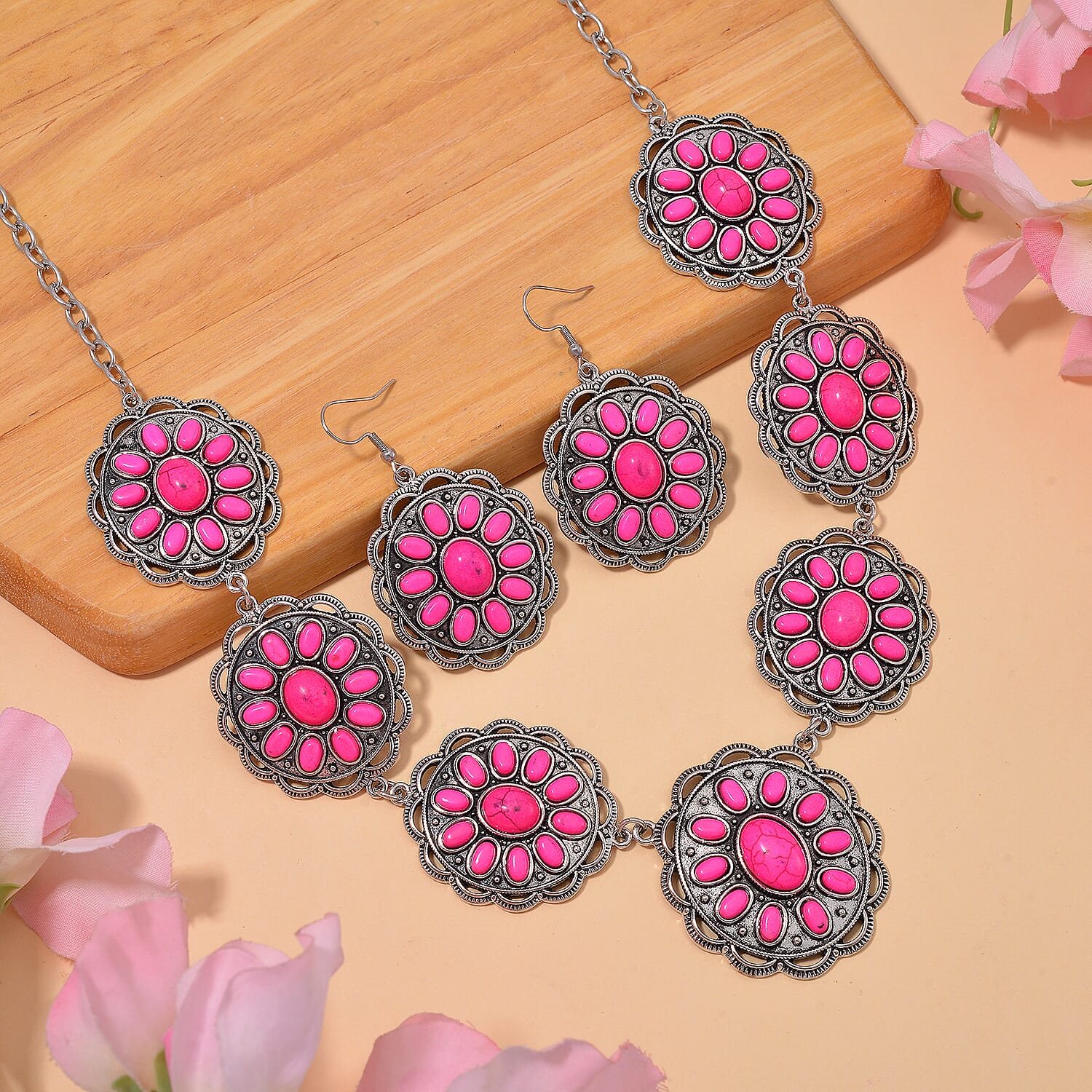TLV Constitute Blue Howlite Necklace (20-22 Inches) in Black Oxidized Silvertone and Earrings in Stainless Steel 225.00 ctw
