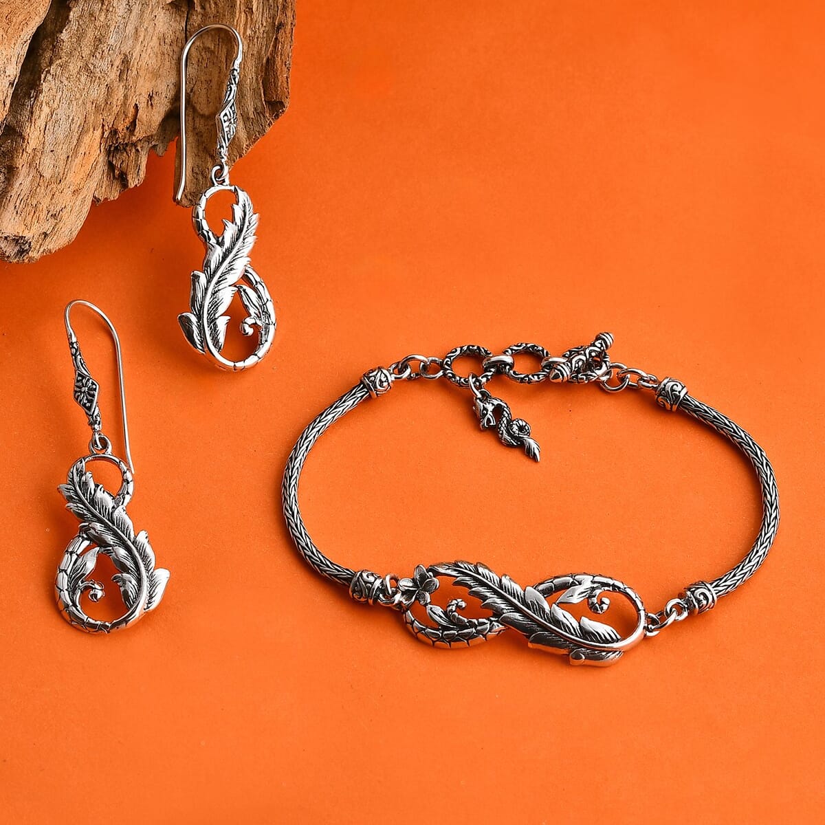 Bali Legacy Set of 2 Leaf with Dragon Sterling Silver Bracelet (8.00In) and Earring 18.00 Grams image number 1