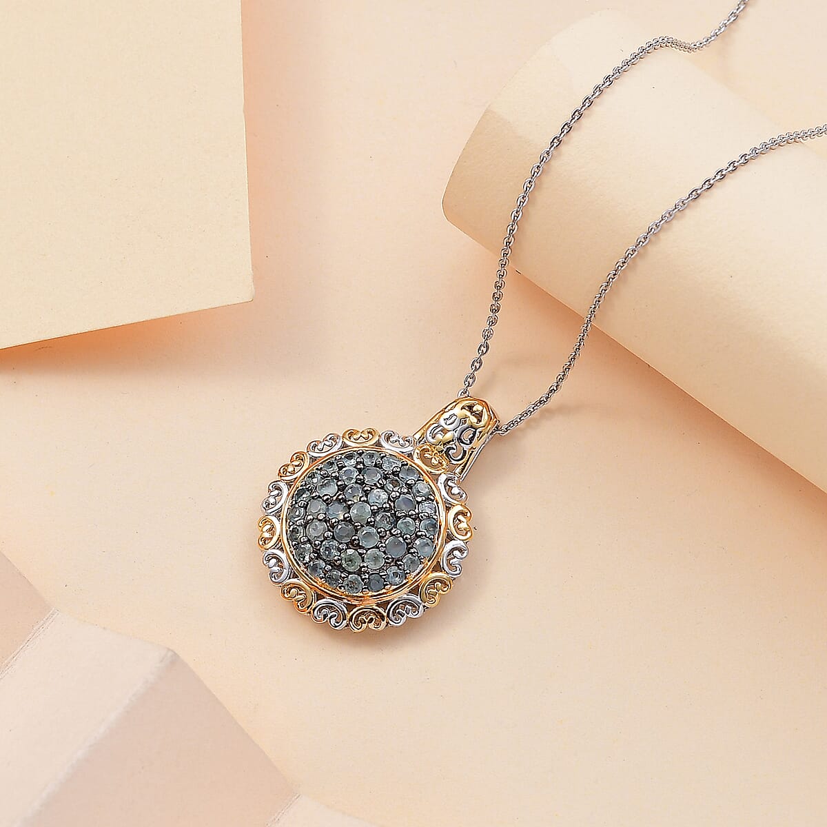 Narsipatnam Alexandrite 1.25 ctw Regal Glow Pendant Necklace in 18K Vermeil YG and Rhodium Over Sterling Silver 20 Inches image number 1