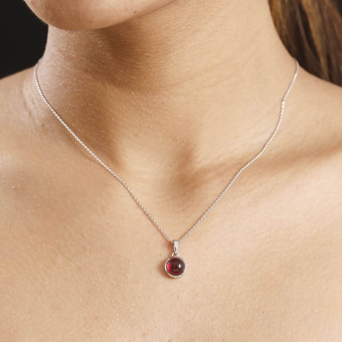 Niassa Ruby (FF) 3.65 ctw Solitaire Pendant Necklace in Rhodium Over Sterling Silver 20 Inches image number 2