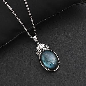 EverTrue Malagasy Labradorite 13.10 ctw Pendant Necklace in Stainless Steel 20 Inches