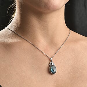 EverTrue Malagasy Labradorite 13.10 ctw Pendant Necklace in Stainless Steel 20 Inches