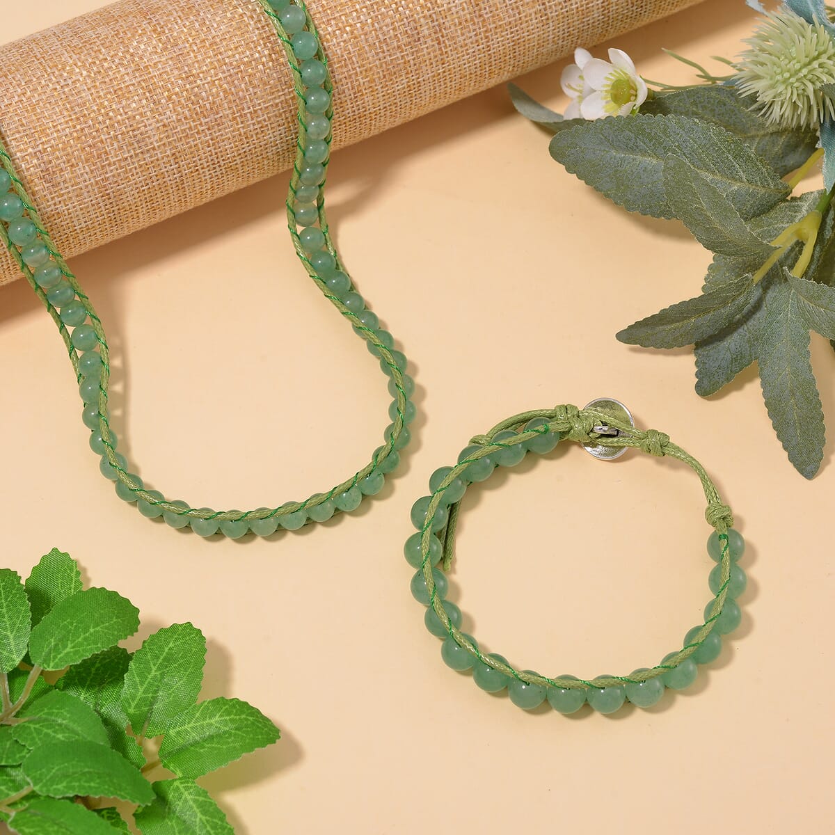 Green Aventurine 220.00 ctw Choker Necklace 16.5-20.5Inches and Stretch Bracelet in Rope Cord and Silvertone image number 1