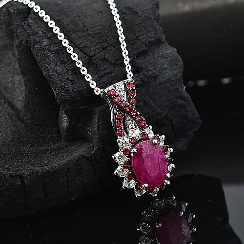 Mozambique Ruby - Product card gallery slide 2 (9432446370047)