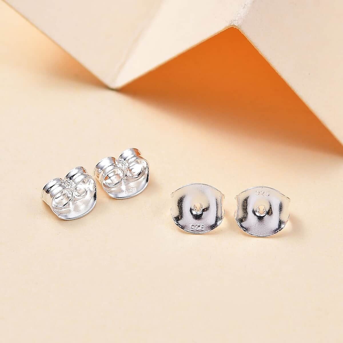 Set of 4 Push Back in Platinum Over Sterling Silver 1.05 Grams image number 1