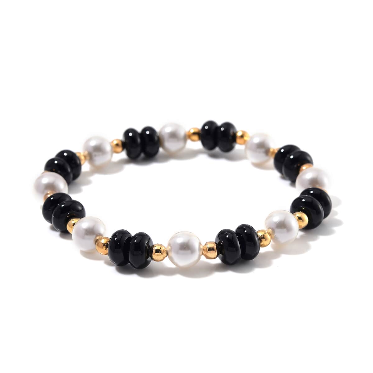 Black Obsidian 50.00 ctw and White Shell Pearl Bracelet (6.50-7.0In) and Earrings in Goldtone image number 2