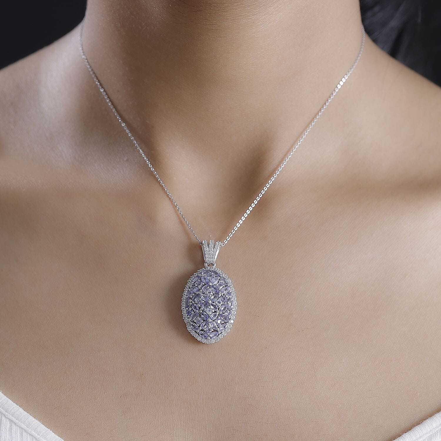 Buy Tanzanite and White Zircon 4.30 ctw Bunch of Flower