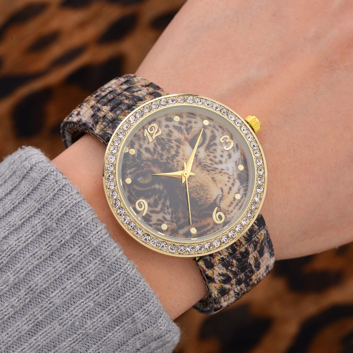 Strada Austrian Crystal Japanse Movement Leopard Stretch Bracelet Watch with Stainless Steel Strap and Matching Scarf image number 1