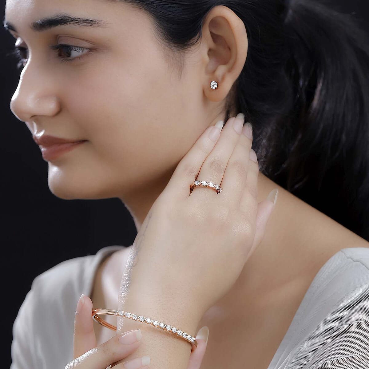 Set of 3 Moissanite 2.75 ctw Swirl Wave Bangle Bracelet (7.25In), Ring (Size 8.0) and Solitaire Stud Earrings in 18K Vermeil Rose Gold Over Sterling Silver image number 2