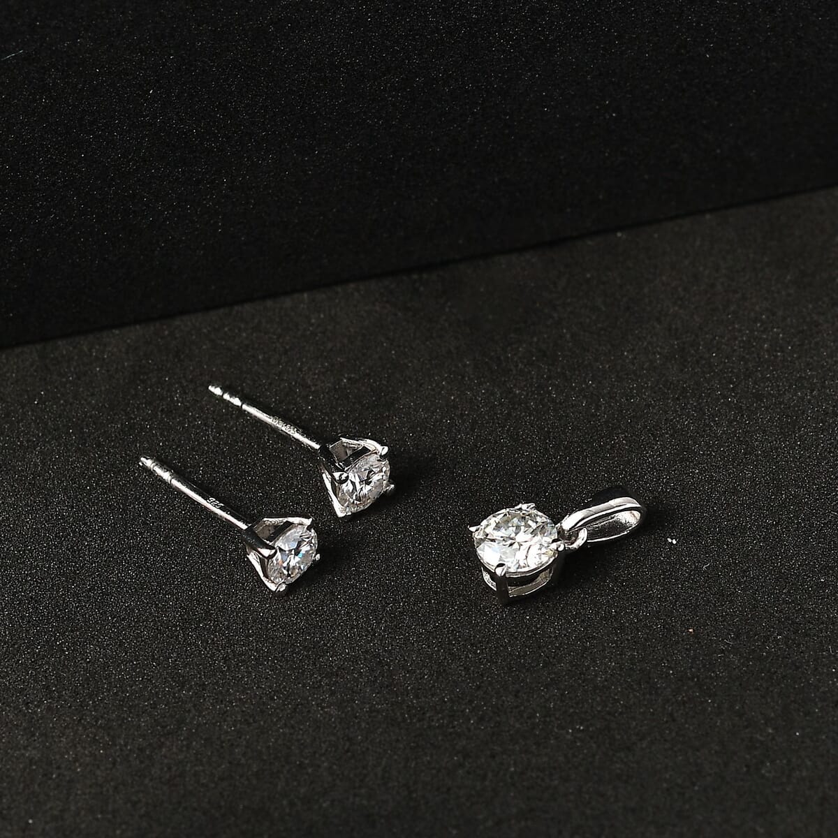 Moissanite 1.00 ctw Solitaire Stud Earrings and Pendant without Chain in Rhodium Over Sterling Silver image number 1