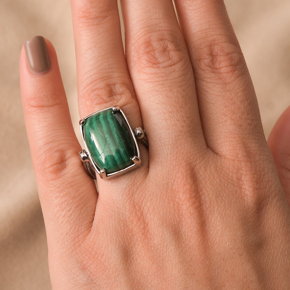 African Malachite 18.50 ctw Convertible Ring (Size 7.0) or Pendant Necklace 20 Inches in Stainless Steel image number 3