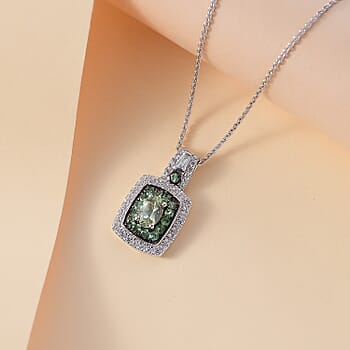 Tsavorite Garnet - Product card gallery slide 2 (10176637206841)