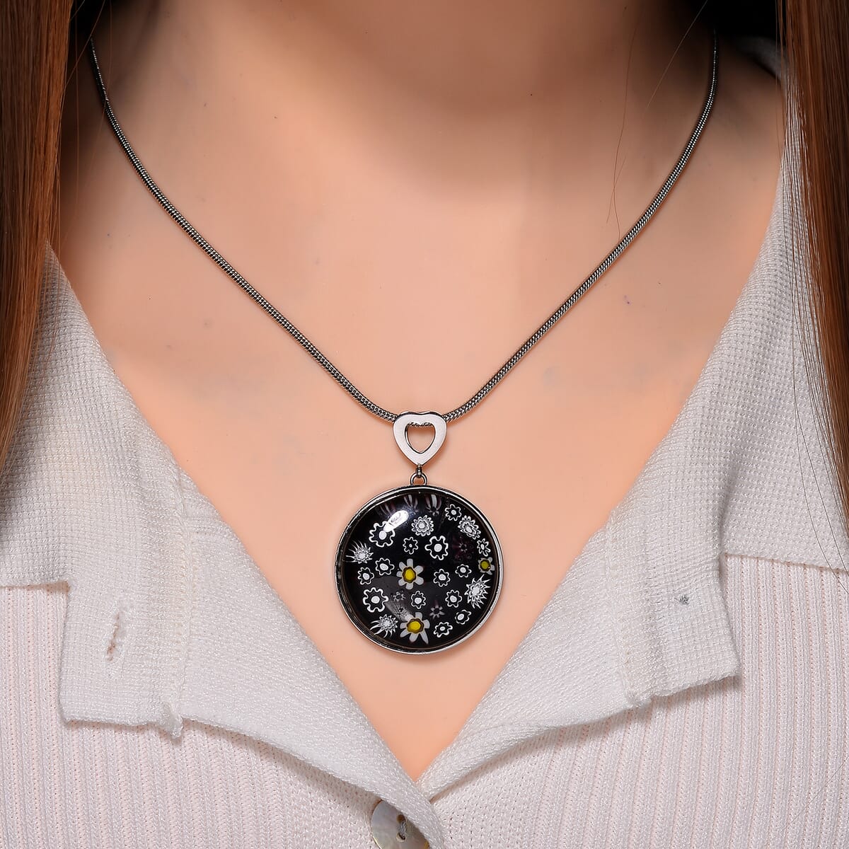 Black Murano Stlye Adjustable Pendant Necklace in Stainless Steel 24-26 Inches image number 1