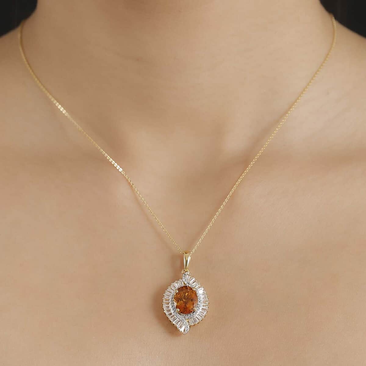 Premium Santa Ana Madeira Citrine and White Topaz 5.00 ctw Pendant Necklace in 18K Vermeil Yellow Gold Over Sterling Silver 20 Inches image number 2