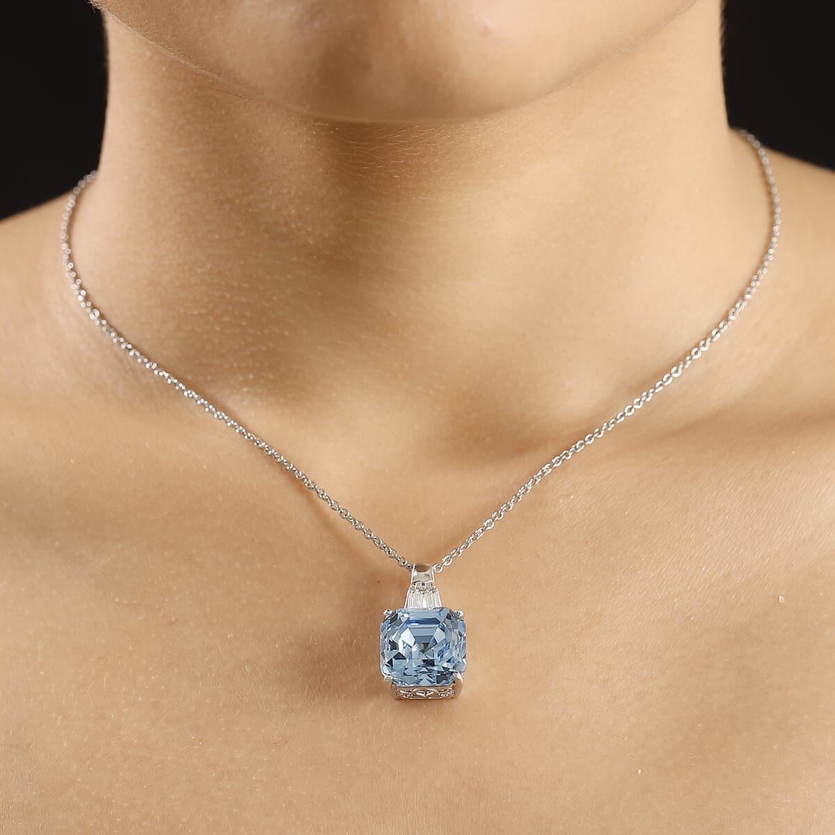 J Francis Embellished with Aquamarine and White Crystal by Swarovski Pendant Necklace in Rhodium Over Sterling Silver 20 Inches image number 2