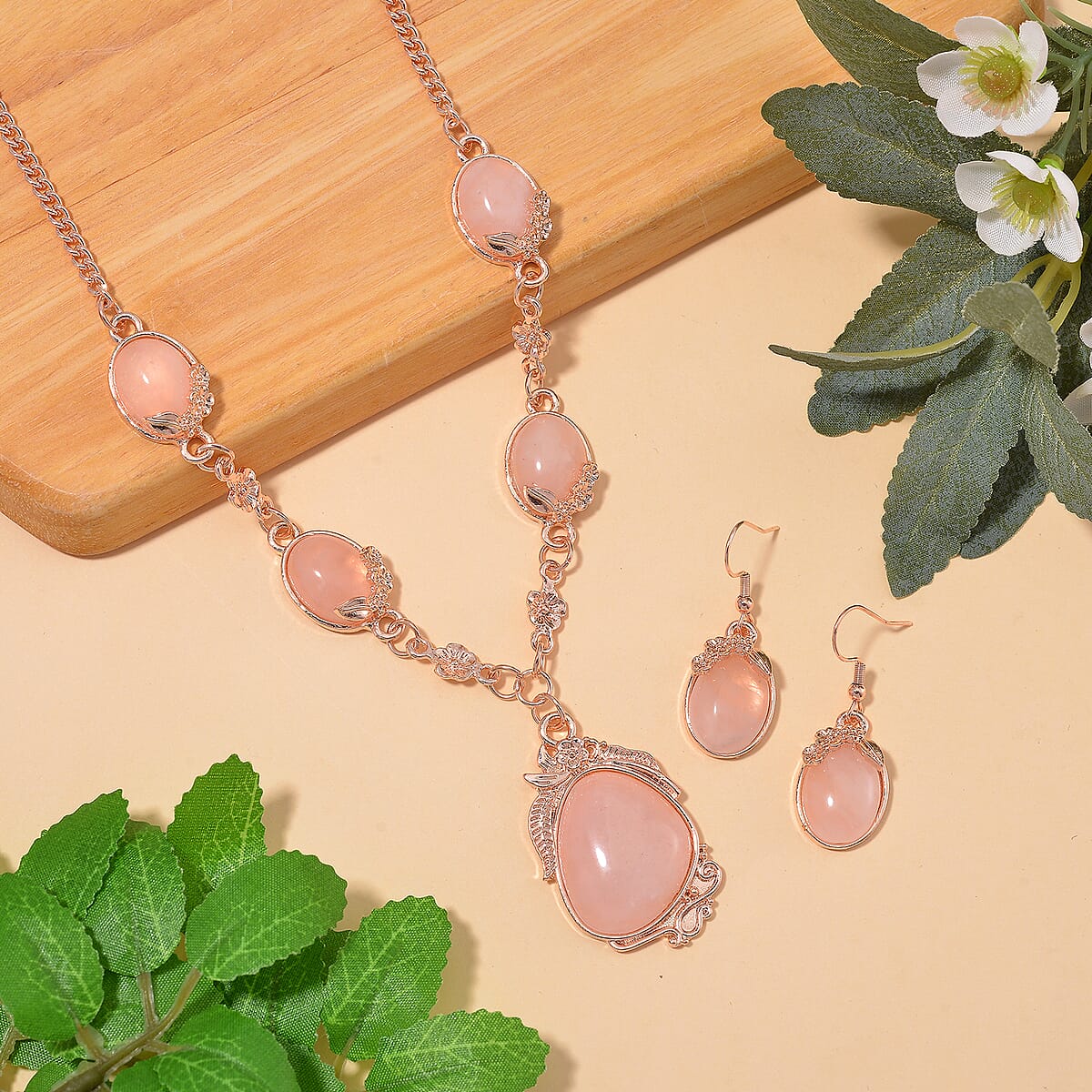 Galilea Rose Quartz 140.00 ctw Necklace 20 Inches and Earrings in Rosetone image number 1