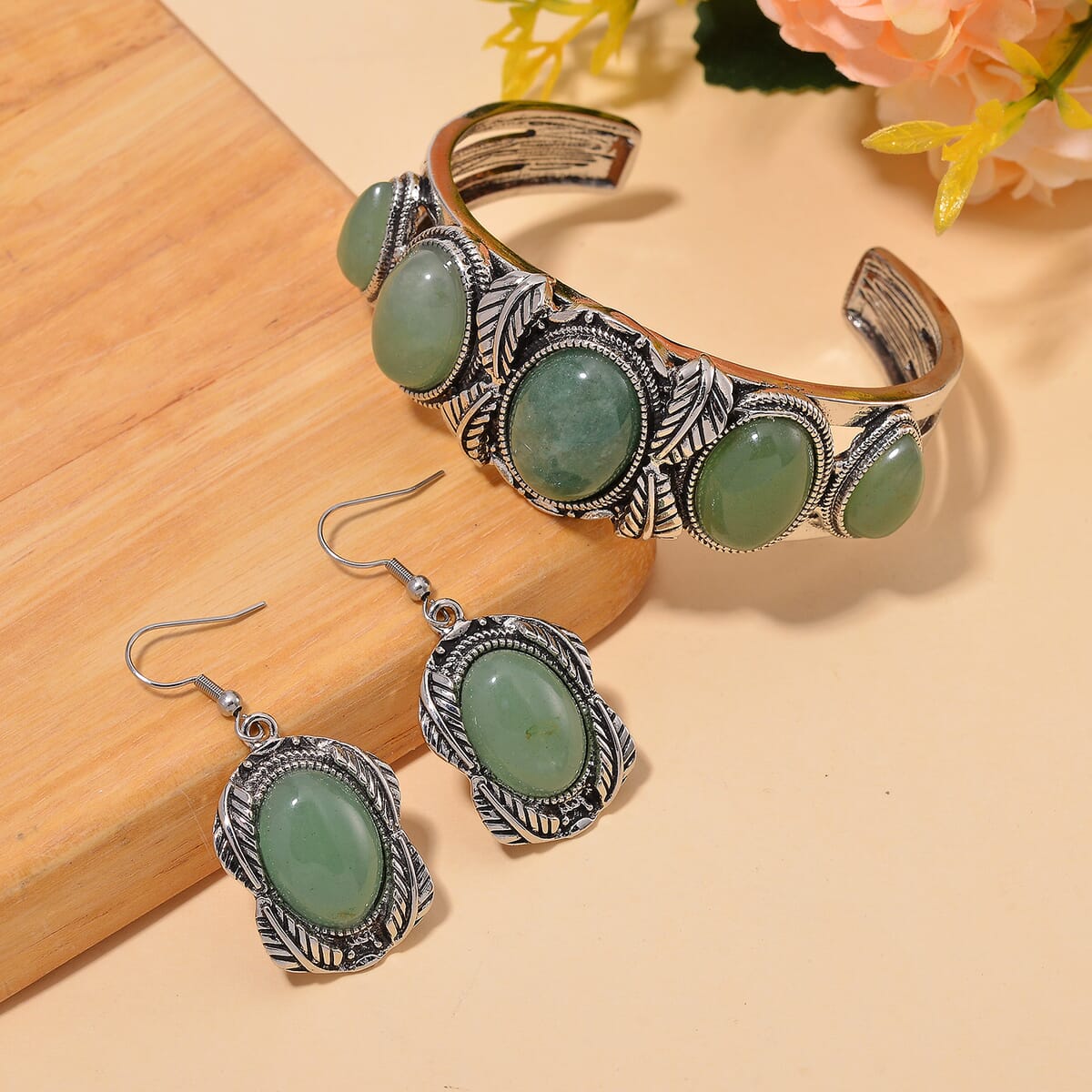 Set of 2 Green Aventurine 150.00 ctw Cuff Bracelet (7.5 In) and Earrings in Silvertone image number 1