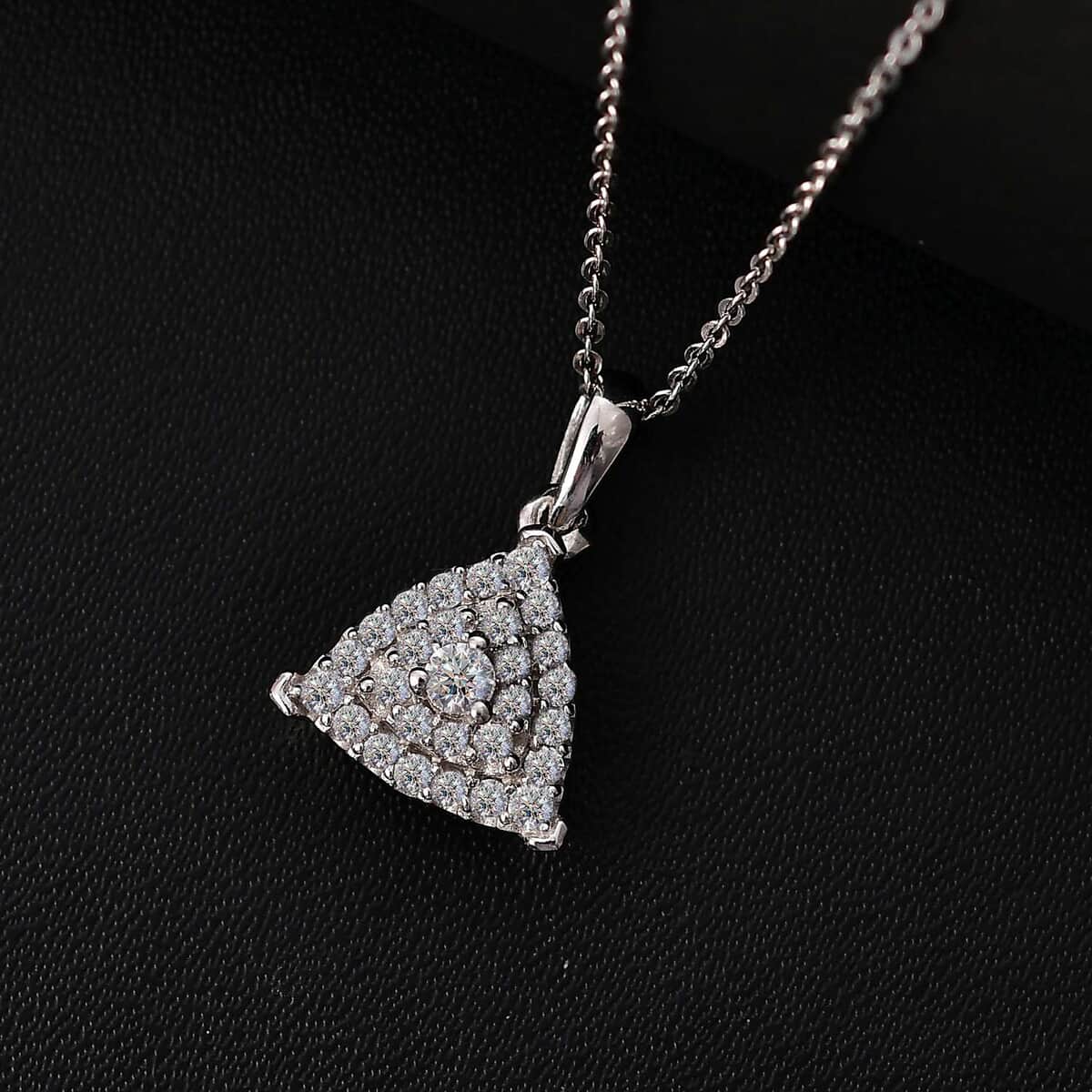 Luxuriant Lab Grown Diamond SI 0.35 ctw Pendant Necklace in Rhodium Over Sterling Silver 20 Inches image number 1