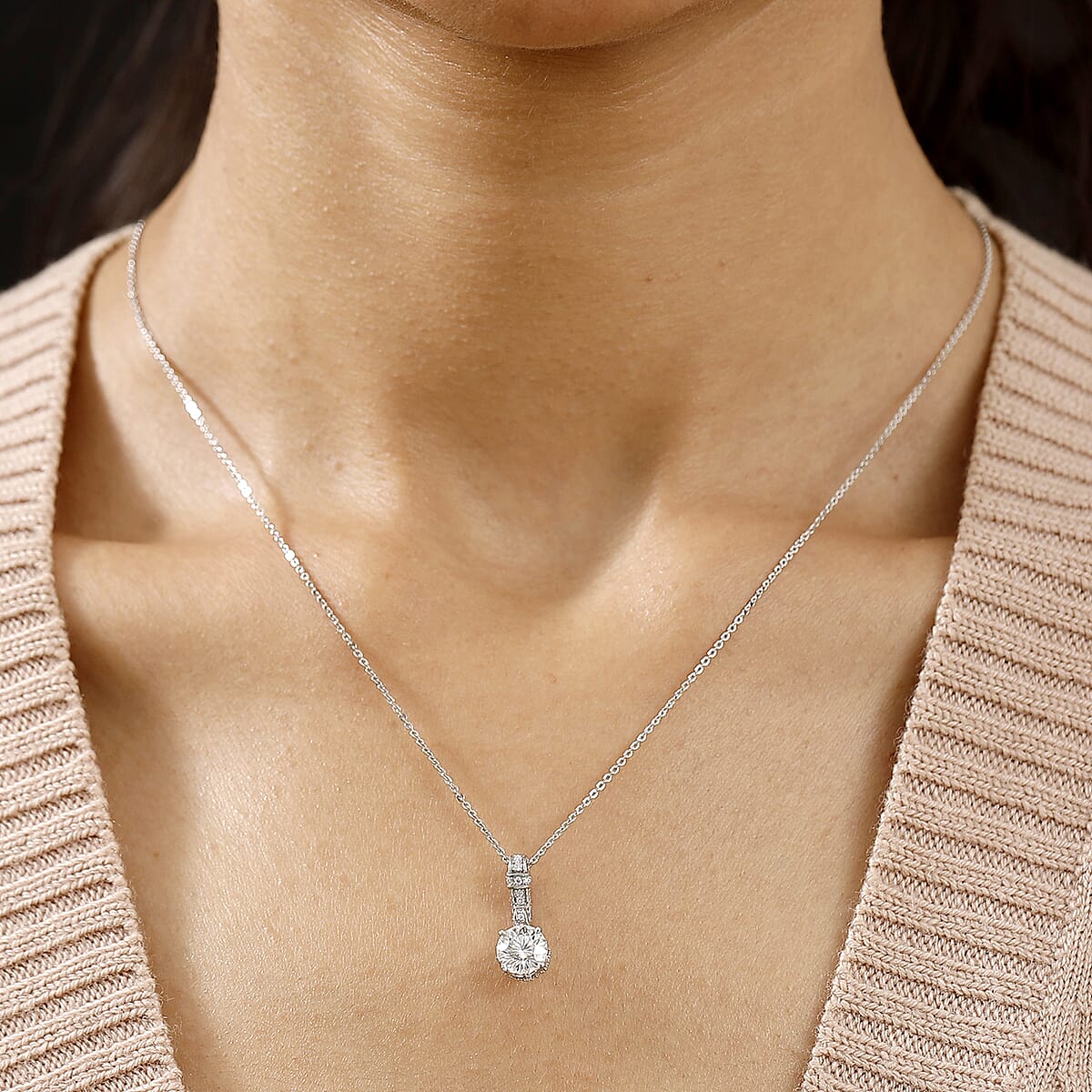 Crisantemo Cut Moissanite 1.60 ctw Vine Grace Pendant Necklace in Rhodium Over Sterling Silver 20 Inches image number 2