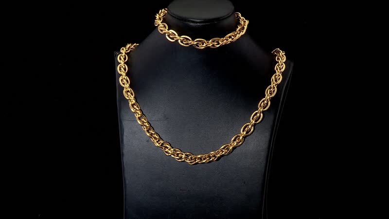 Set of Necklace (20 Inches) and Bracelet (8In) in Stainless Steel