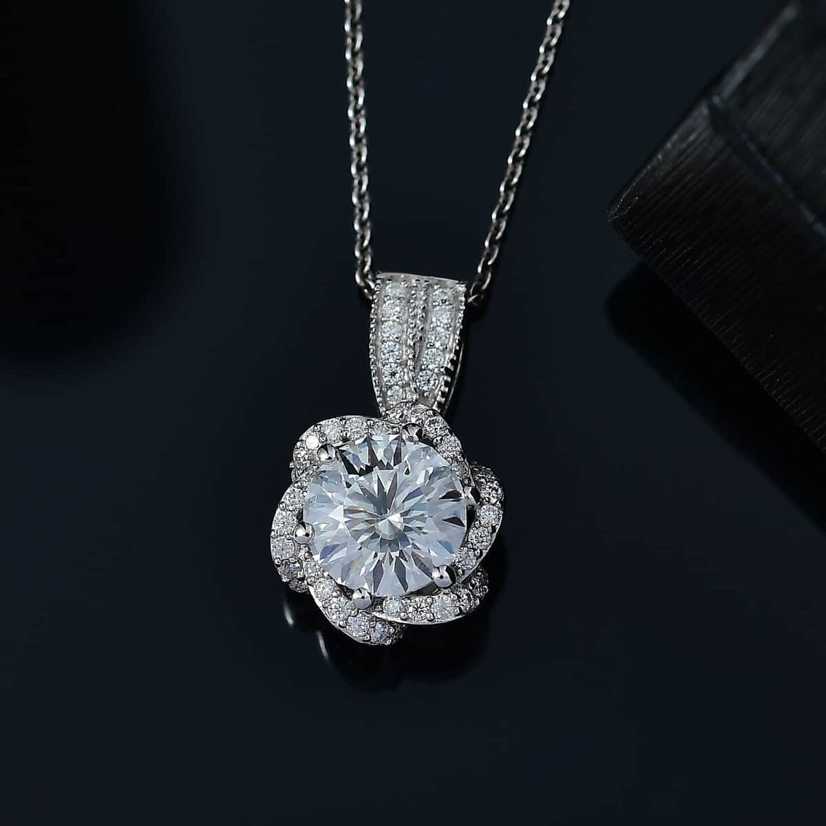 Crisantemo Cut Moissanite 2.50 ctw Floral Cascade Pendant Necklace in Rhodium Over Sterling Silver 20 Inches image number 1