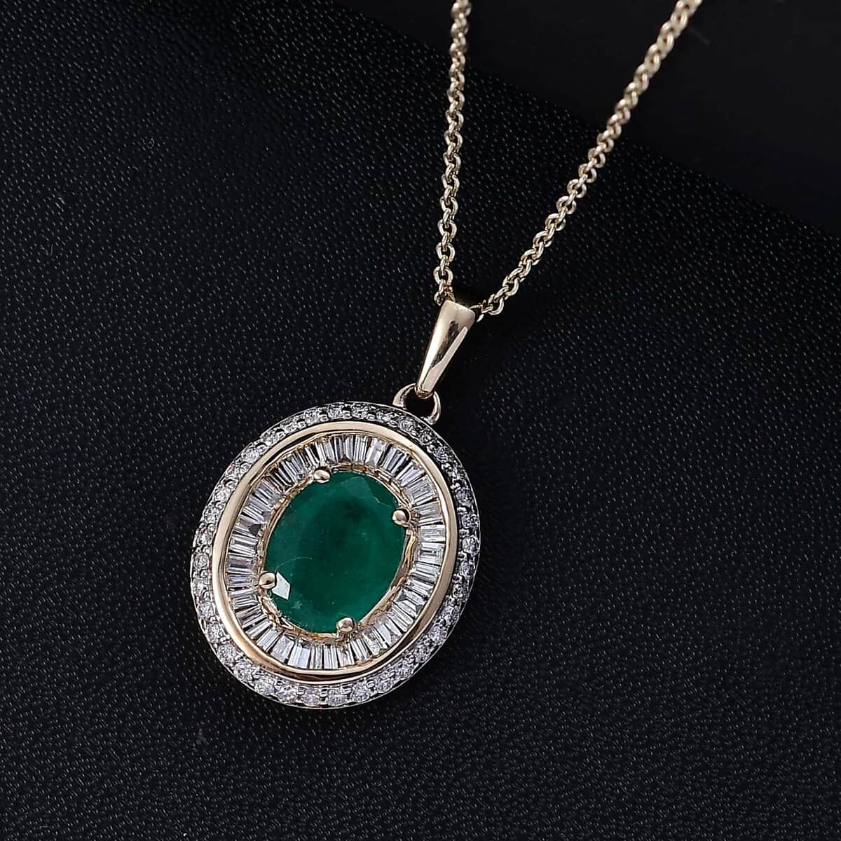 Doorbuster Luxoro AAA Kagem Zambian Emerald and G-H I2 Diamond 2.25 ctw Majestic Circle Pendant Necklace in 10K Yellow Gold 18-20 Inches 4.10 Grams image number 1