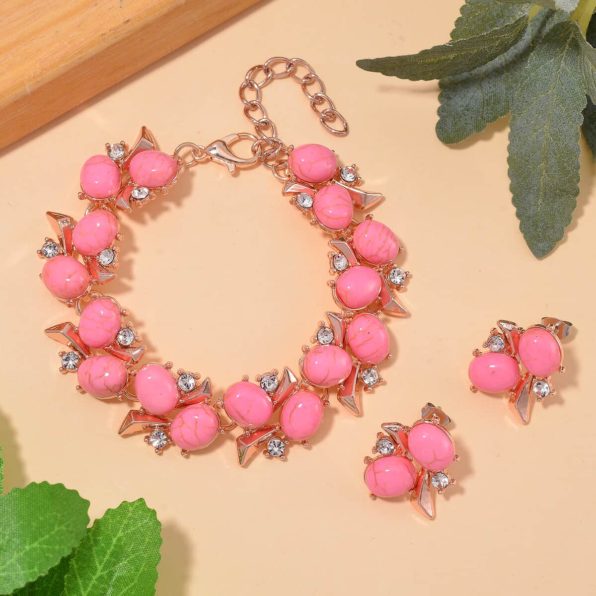 Pink Howlite and White Crystal 90.00 ctw Bracelet (6.50In) and Earrings in Rosetone image number 1