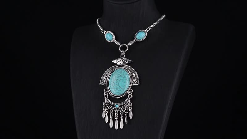 Blue Howlite 86.00 ctw Necklace 20-22 Inches and Earrings in Silvertone