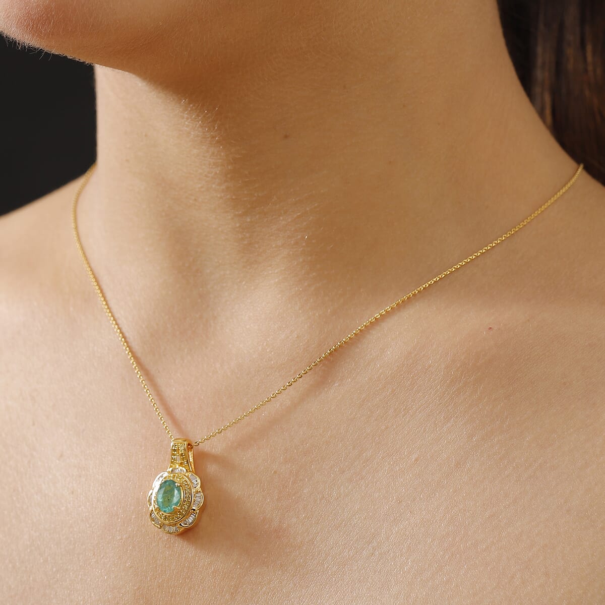 Kagem Zambian Emerald, Yellow Diamond (IR) and White Diamond 1.64 ctw Royal Scarlet Pendant Necklace in 18K Vermeil Yellow Gold Over Sterling Silver image number 2
