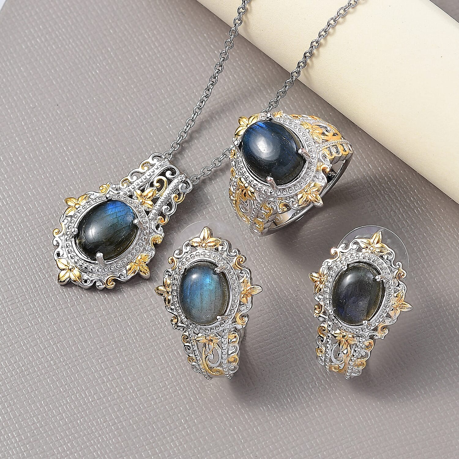 Malagasy Labradorite 15.10 ctw Earrings, Ring (Size 5.0) and Pendant in 14K YG and Platinum Over Copper with Magnet with Stainless Steel Necklace 20 Inches