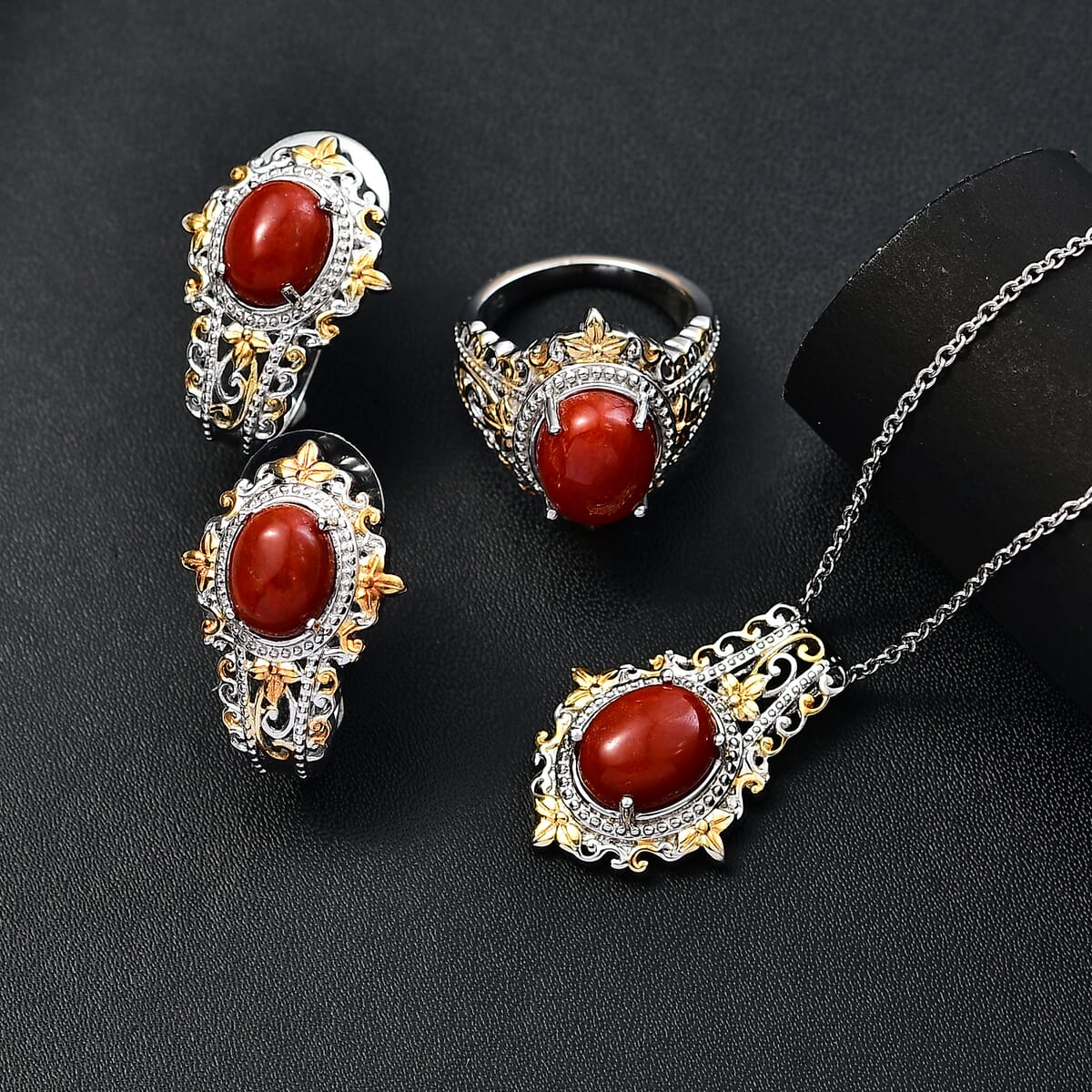Red Jade (D) 17.40 ctw Earrings, Ring (Size 9.0) and Pendant in 14K YG and Platinum Over Copper with Magnet with Stainless Steel Necklace 20 Inches image number 1