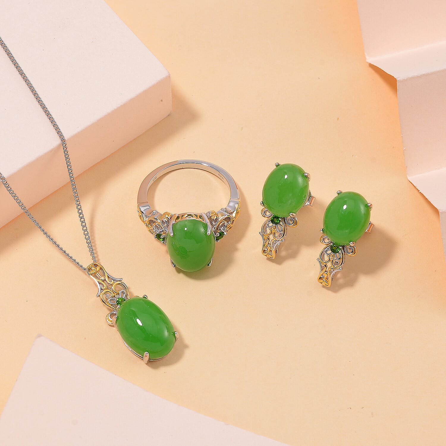 D'Joy Green Jade (D) and Chrome Diopside 26.25 ctw Regal Garden Bloom Ring (Size 8.0), Earrings and Pendant Necklace (18 Inches) in 18K Vermeil YG and Rhodium Over Sterling Silver
