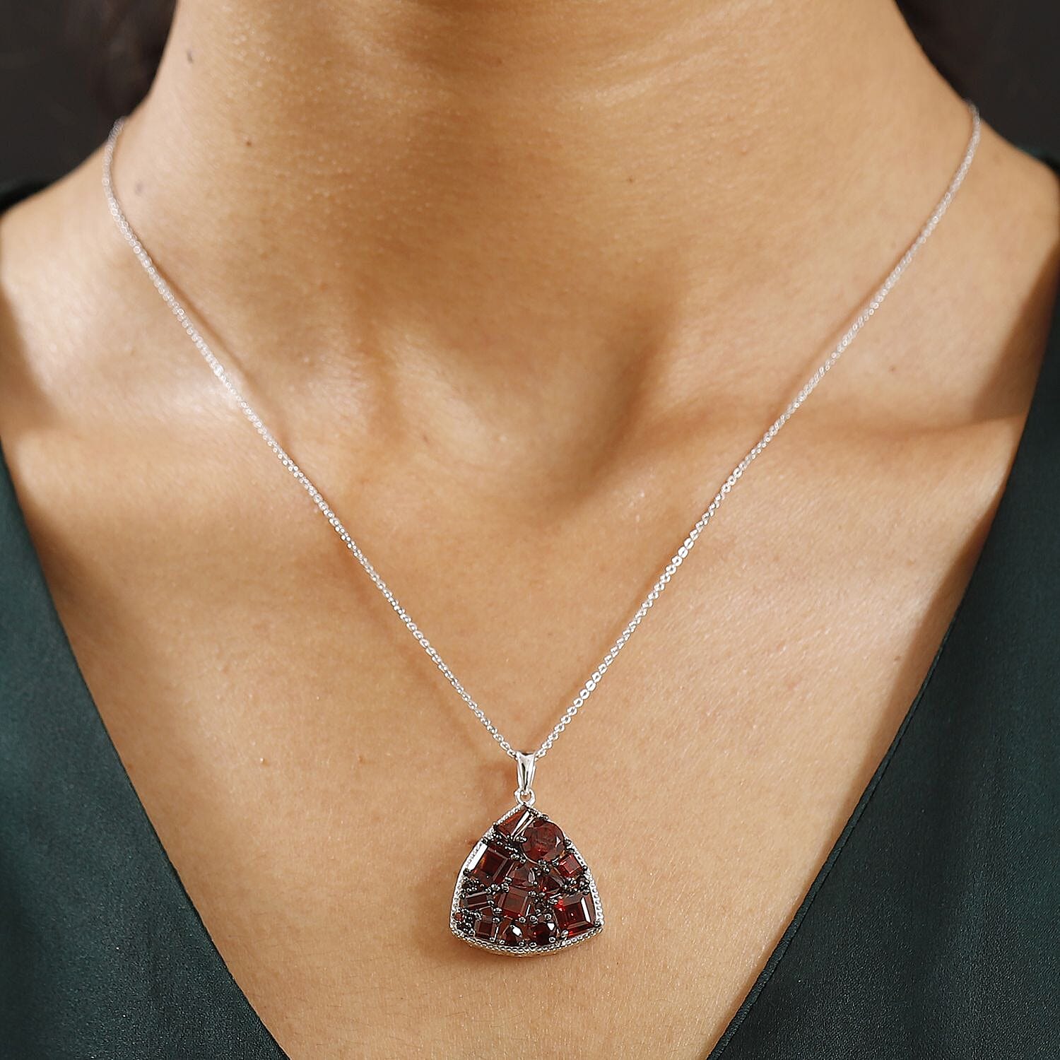 Default Title - Product card gallery slide 3 (10145893875995)