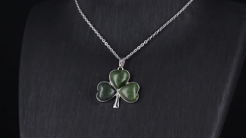 Connemara Marble 110.00 ctw Clover Leaf Earrings and Pendant Necklace 20 Inches in Stainless Steel