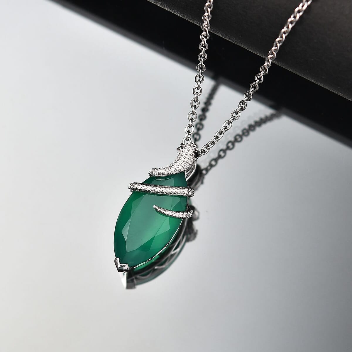 Verde Onyx and Thai Black Spinel 6.62 ctw Pendant Necklace in Rhodium Over Sterling Silver 20 Inches image number 1