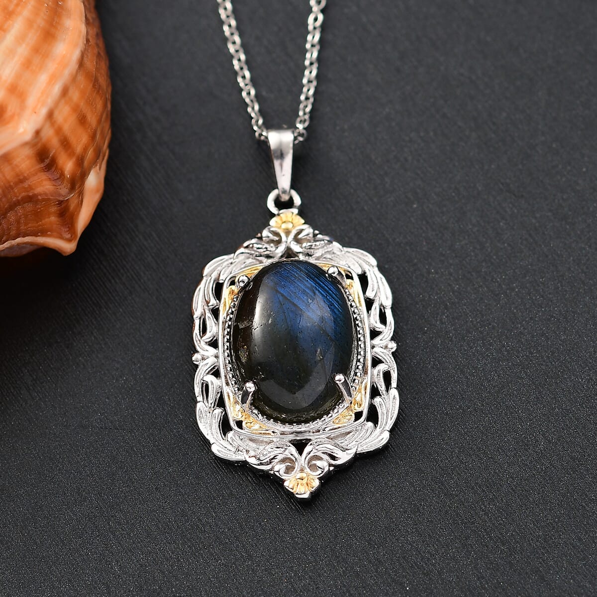 Karis Malagasy Labradorite 12.40 ctw Pendant in 18K YG Plated and Platinum Bond with Stainless Steel Necklace 20 Inches image number 1