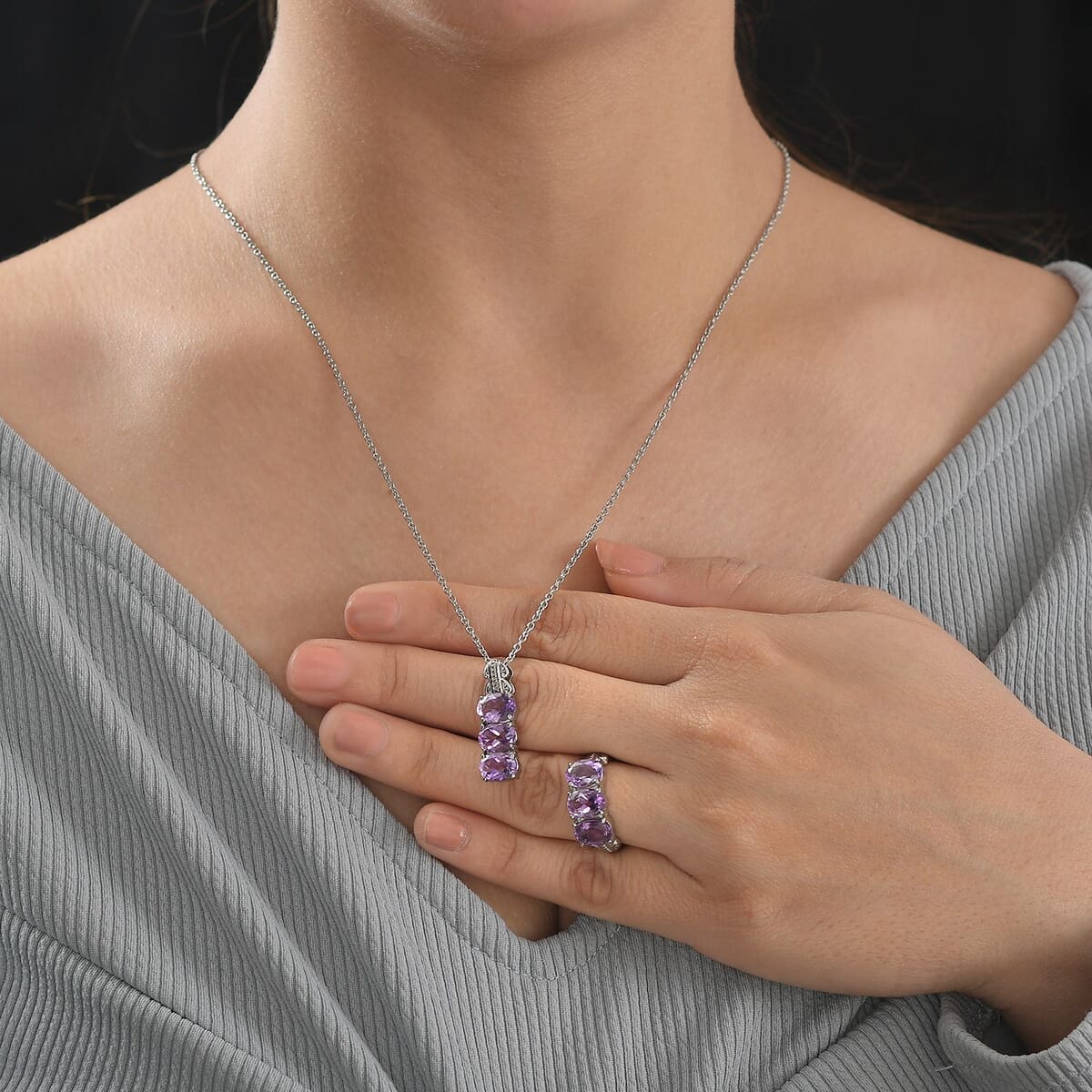Moroccan Rose 7.10 ctw Trilogy Ring (Size 6.00), Pendant Necklace (20 Inches) in Stainless Steel  image number 2