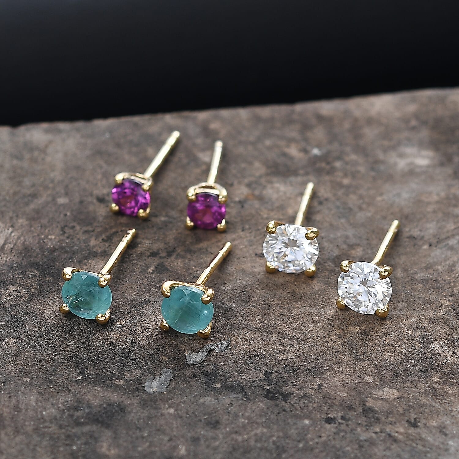 Default Title - Product card gallery slide 2 (10145976484123)