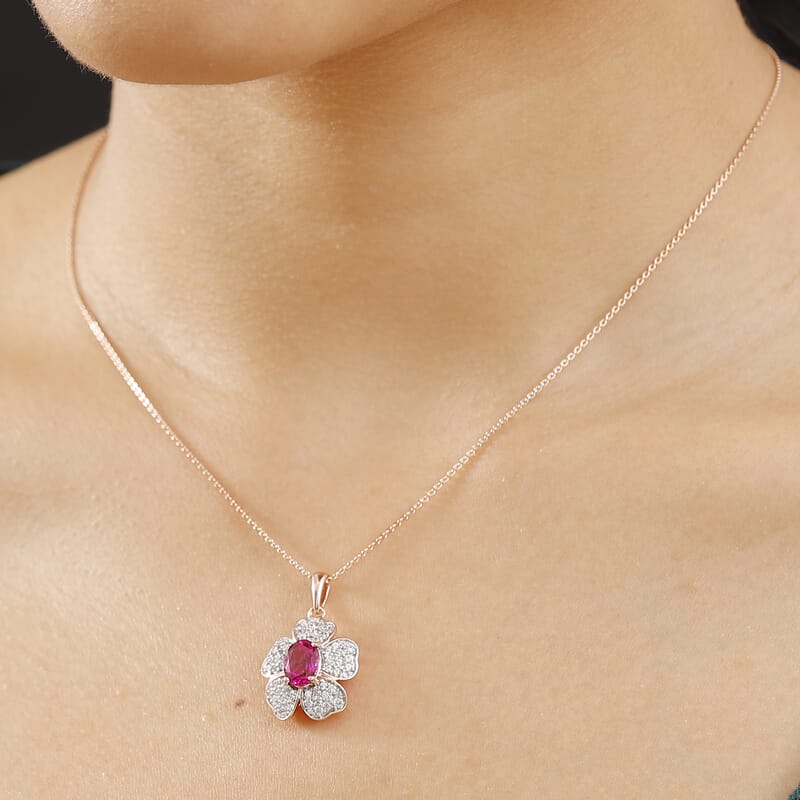 Luxuriant Premium Bixbite (LG) and White Zircon 2.10 ctw Leaf Clover Pendant Necklace in 18K Vermeil Rose Gold Sterling Silver 20 inches