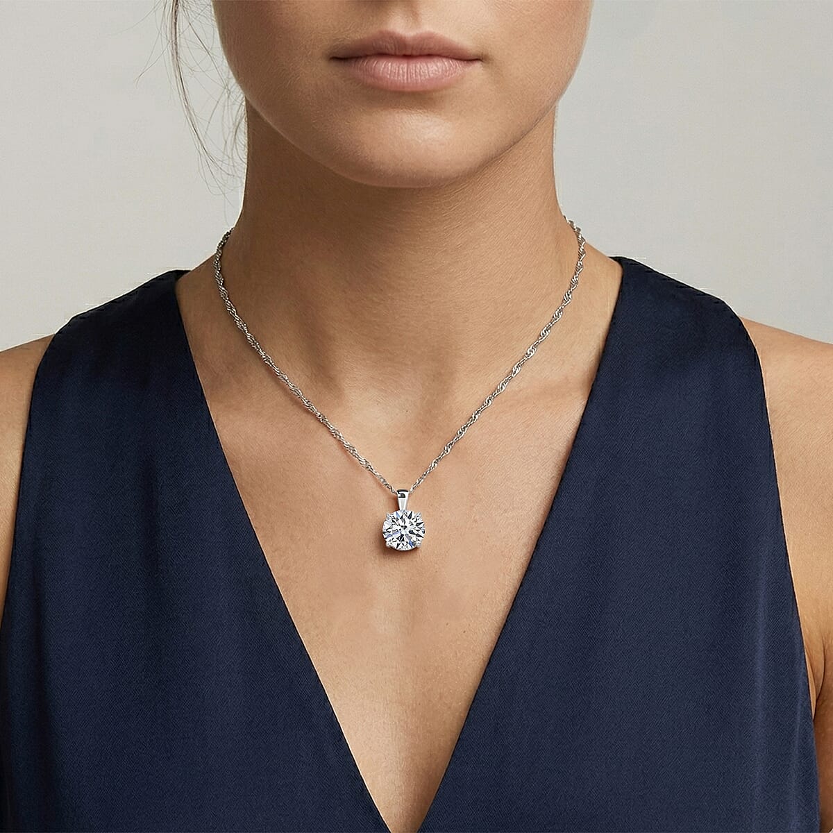 IGI Certified Luxuriant Lab Grown Diamond E-F VS 4.00 ctw Pendant Necklace in 950 Platinum 20 Inches image number 2