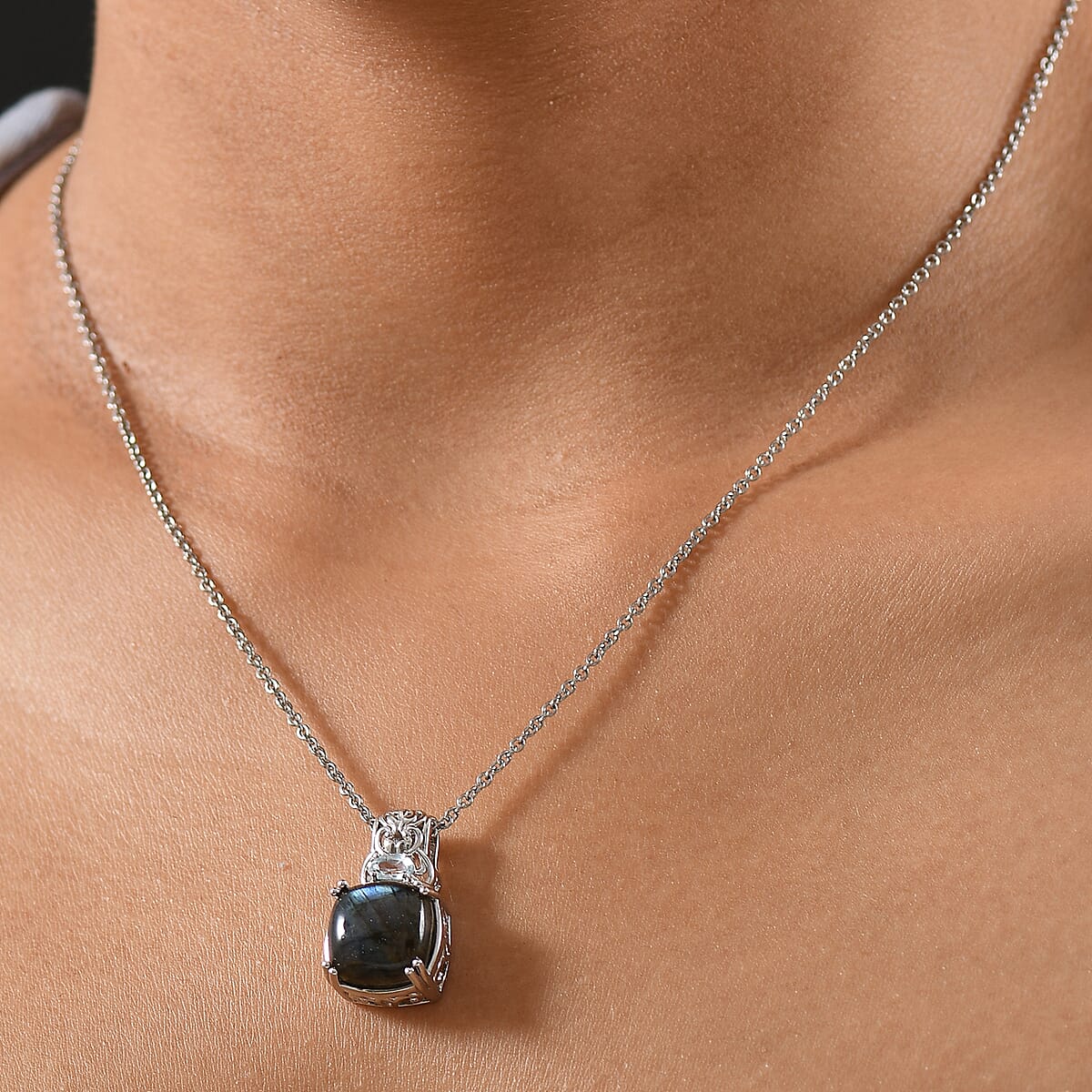 EverTrue Malagasy Labradorite and Sky Blue Topaz 5.15 ctw Pendant in Platinum Bond with Stainless Steel Necklace 20 Inches image number 2