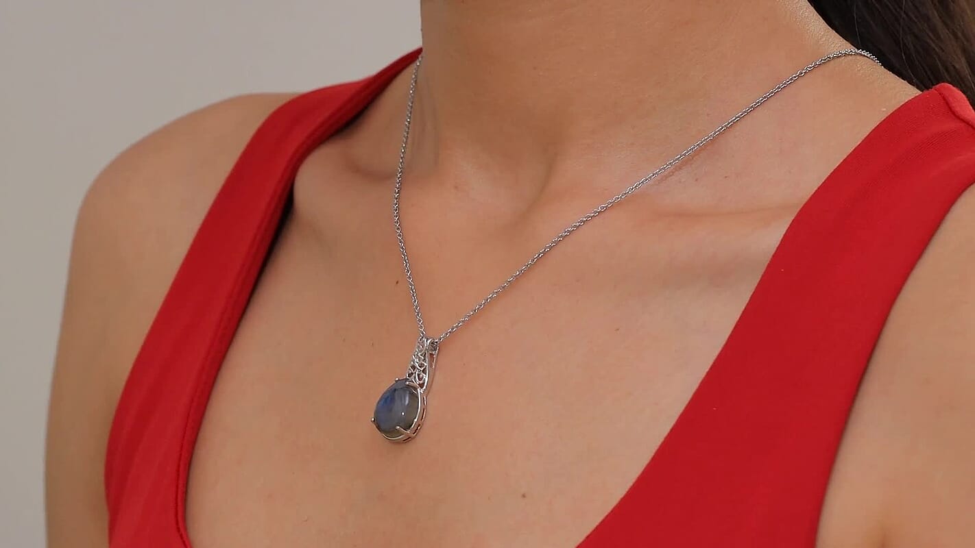 EverTrue Malagasy Labradorite 9.40 ctw Pendant in Platinum Bond with Stainless Steel Necklace 20 Inches