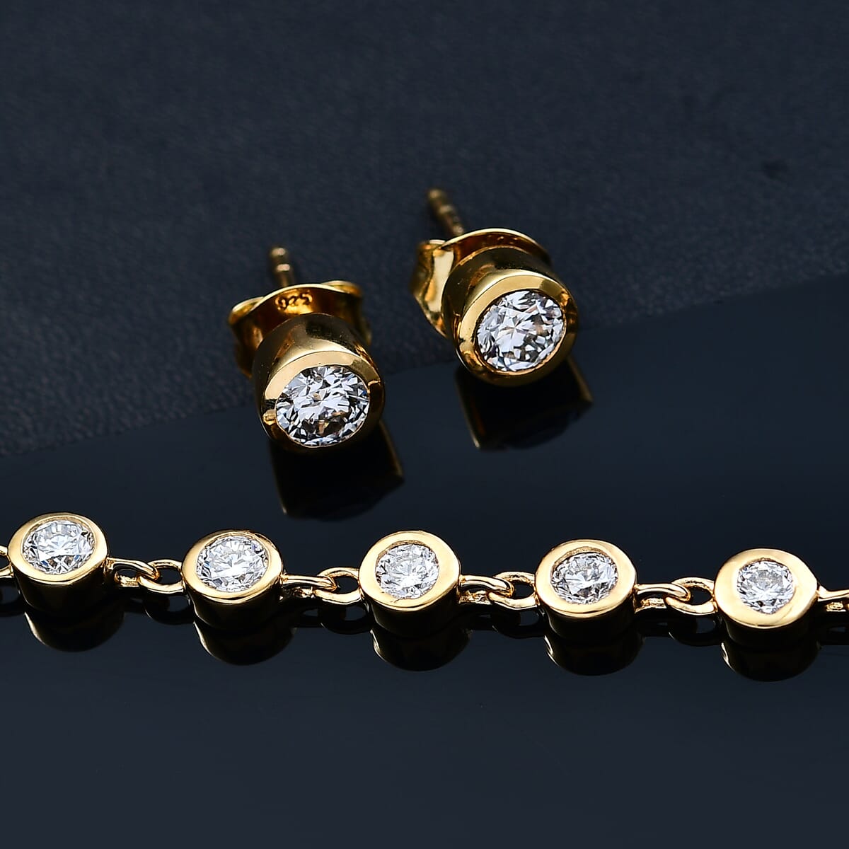 Luxuriant Lab Grown Diamond G-H SI 3.00 ctw Bracelet (8.0In) and Solitaire Stud Earrings in 18K Vermeil Yellow Gold Over Sterling Silver  image number 1
